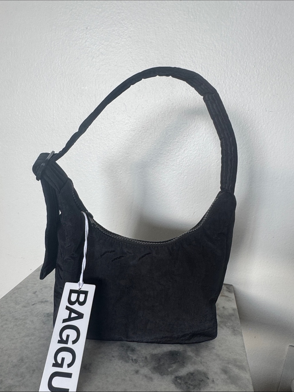 BAGGU Black Mini Nylon Shoulder Bag